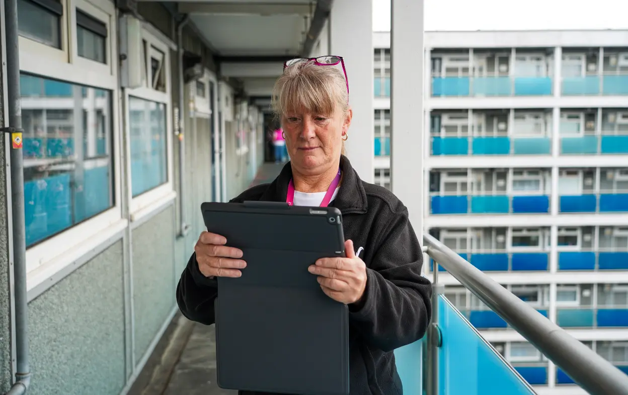 From volunteering to a dream job – Linda’s journey